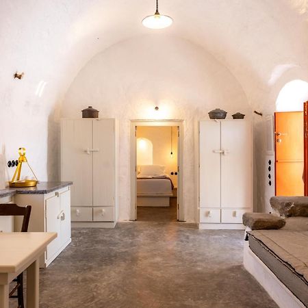 ホテル Santa Irini Retreat ティラシア エクステリア 写真